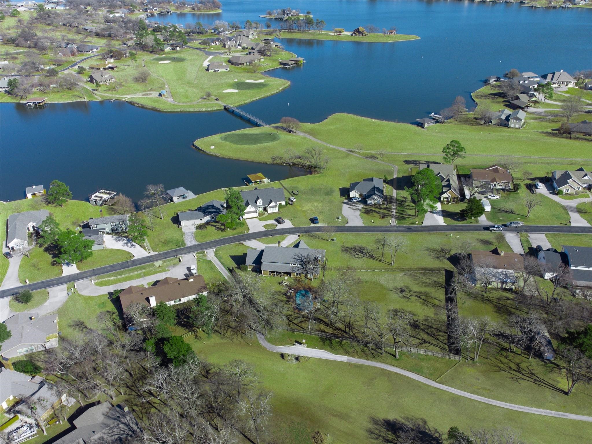 105 Santee Drive Lake Kiowa TX 76240