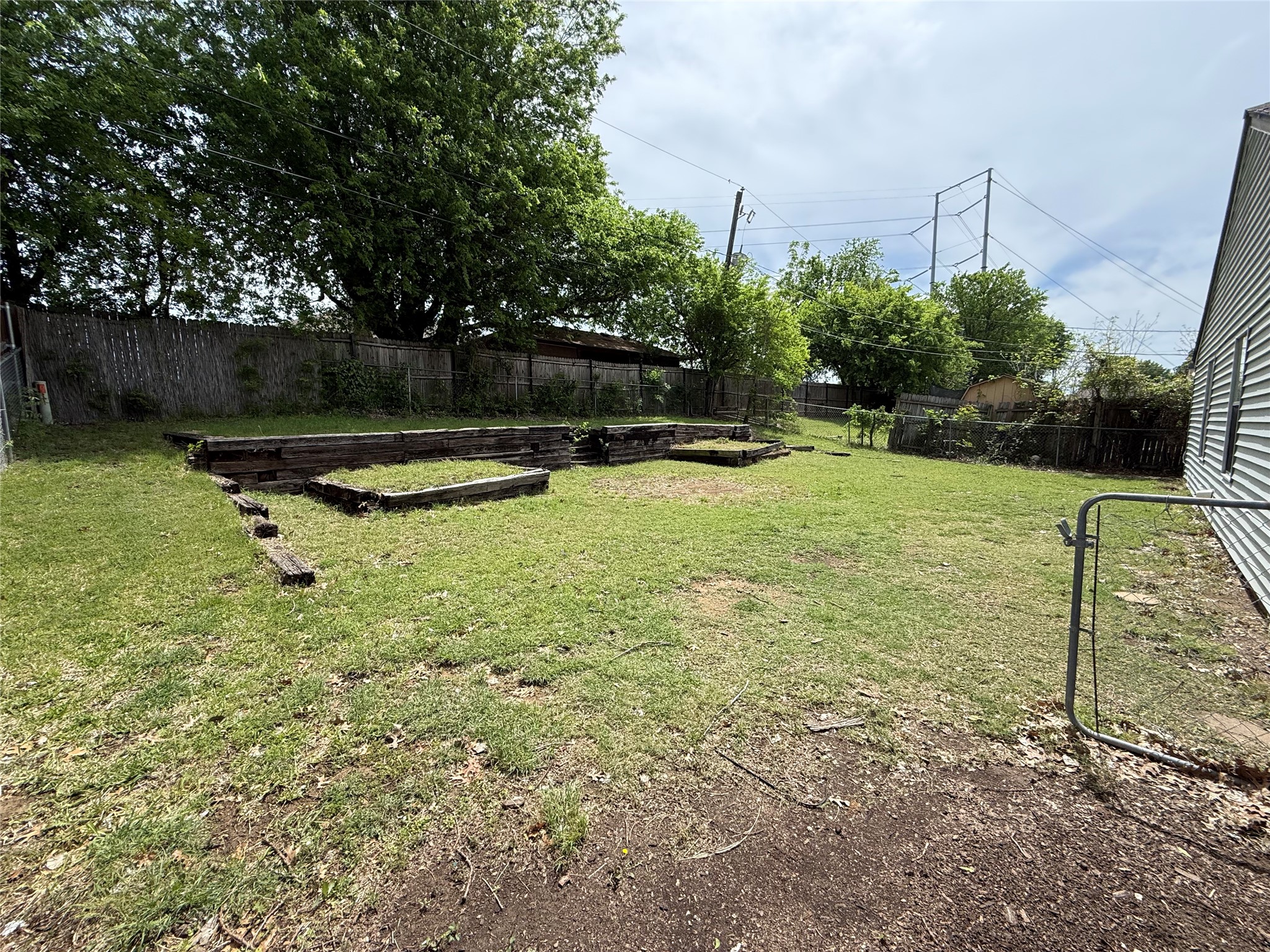 6011 Parkmeadow Drive Arlington TX 76018