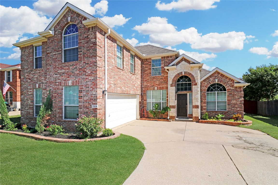 7924 Rampston Place Fort Worth TX 76137