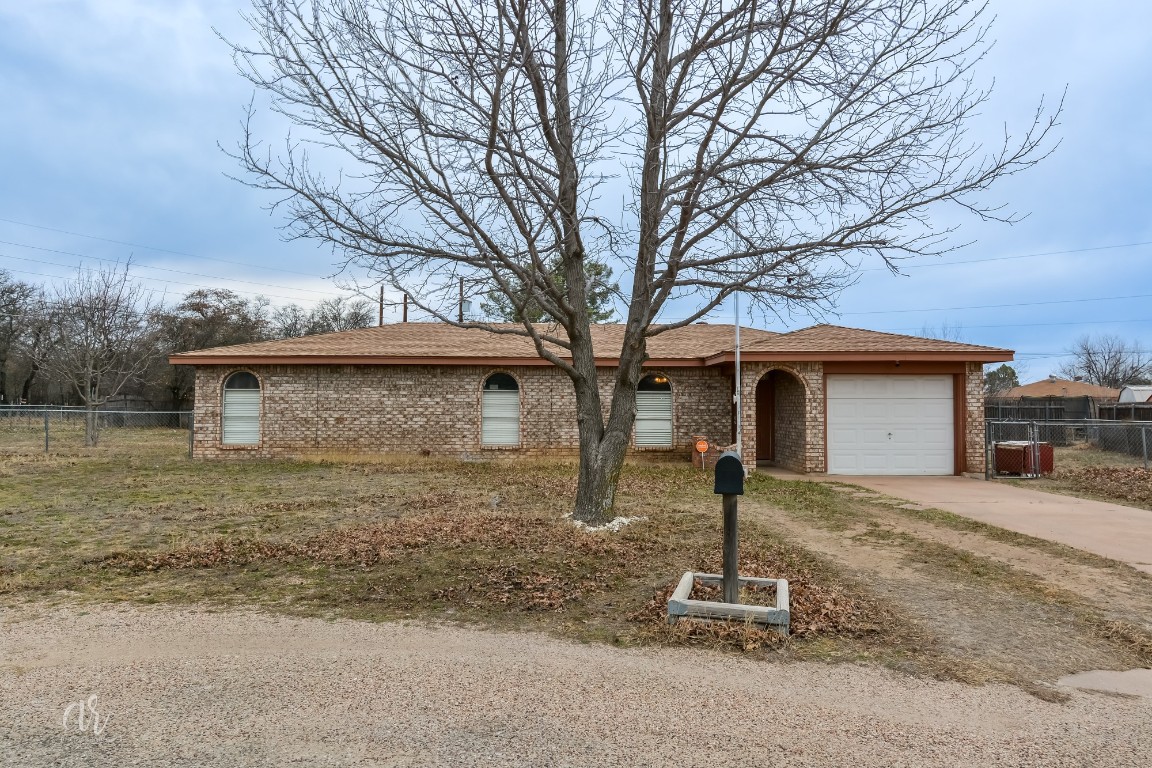 1714 Locksley Court Clyde TX 79510