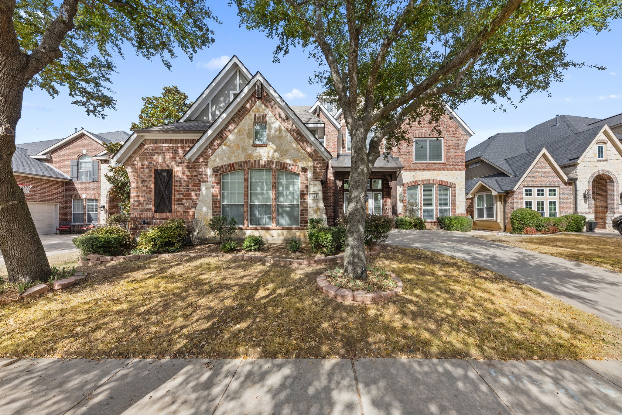 721 Peco Street Lantana TX 76226