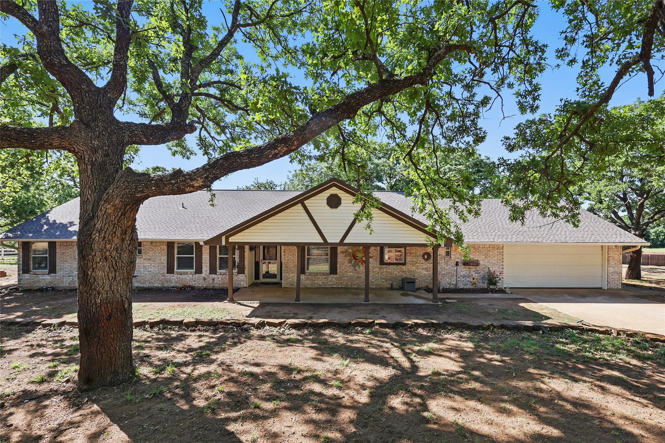 2204 Church Drive Corinth TX 76210
