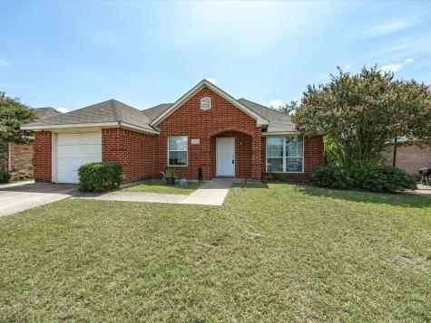 608 Brenna Road Waxahachie TX 75165