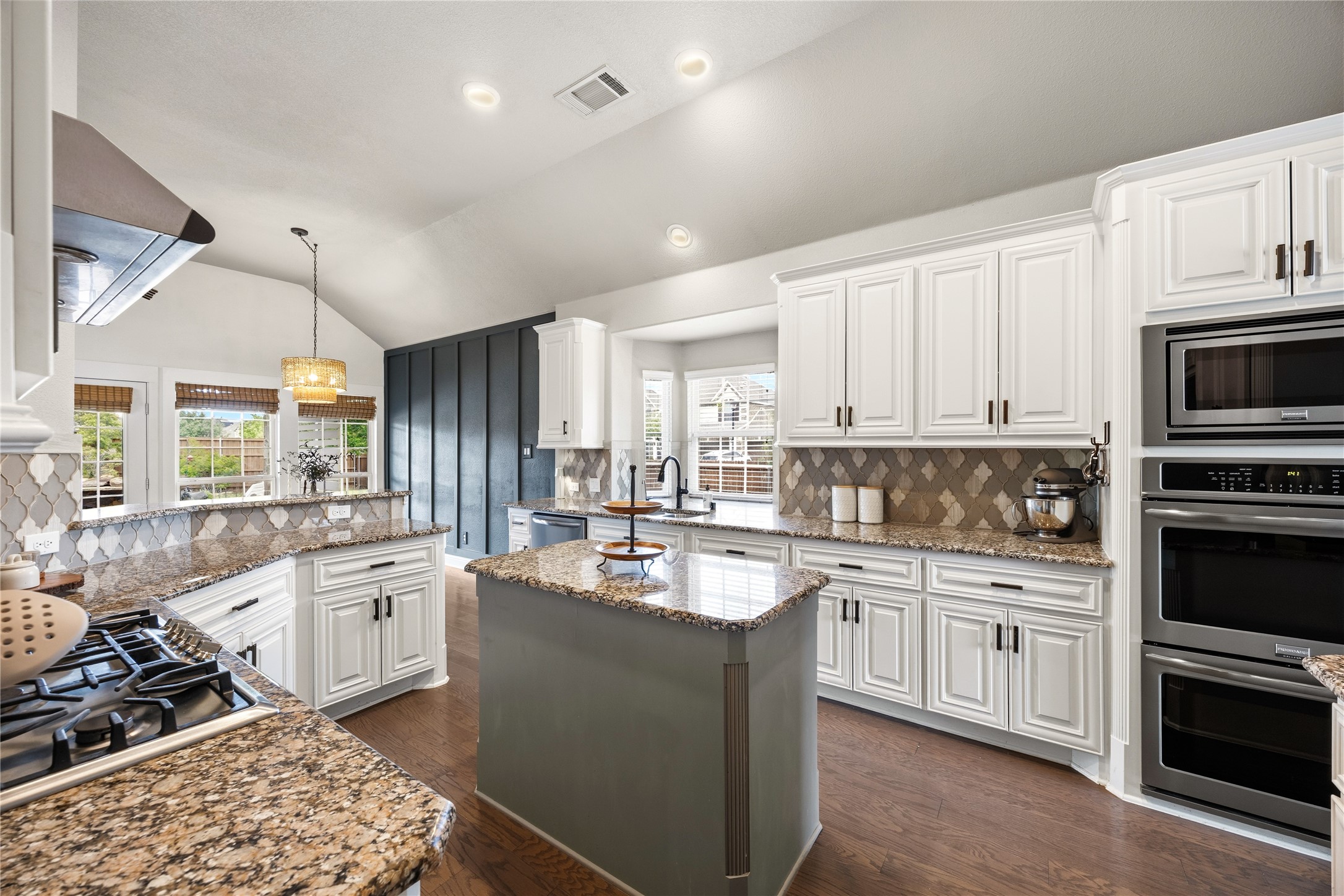 3805 Bonanza Court Corinth TX 76208