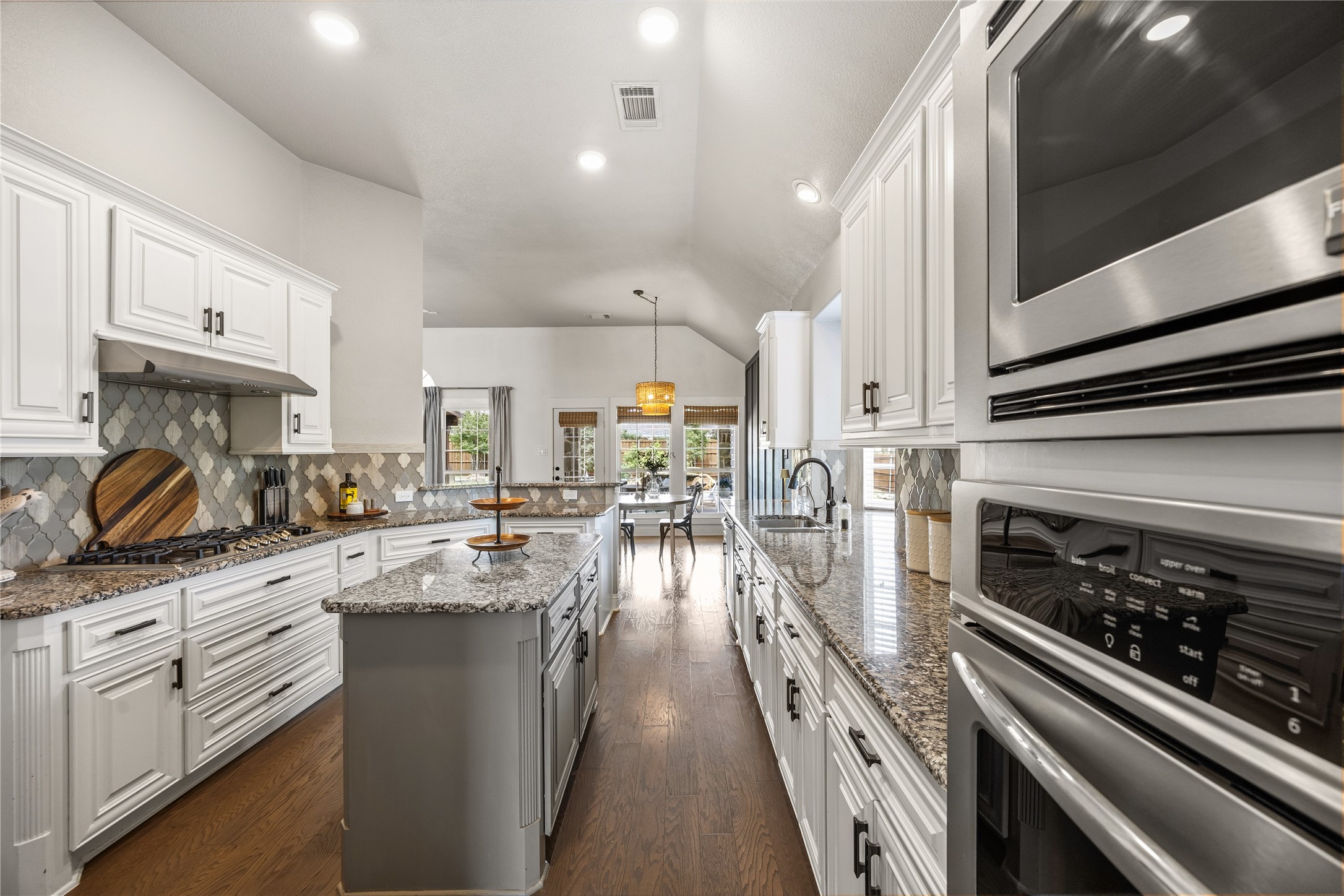 3805 Bonanza Court Corinth TX 76208