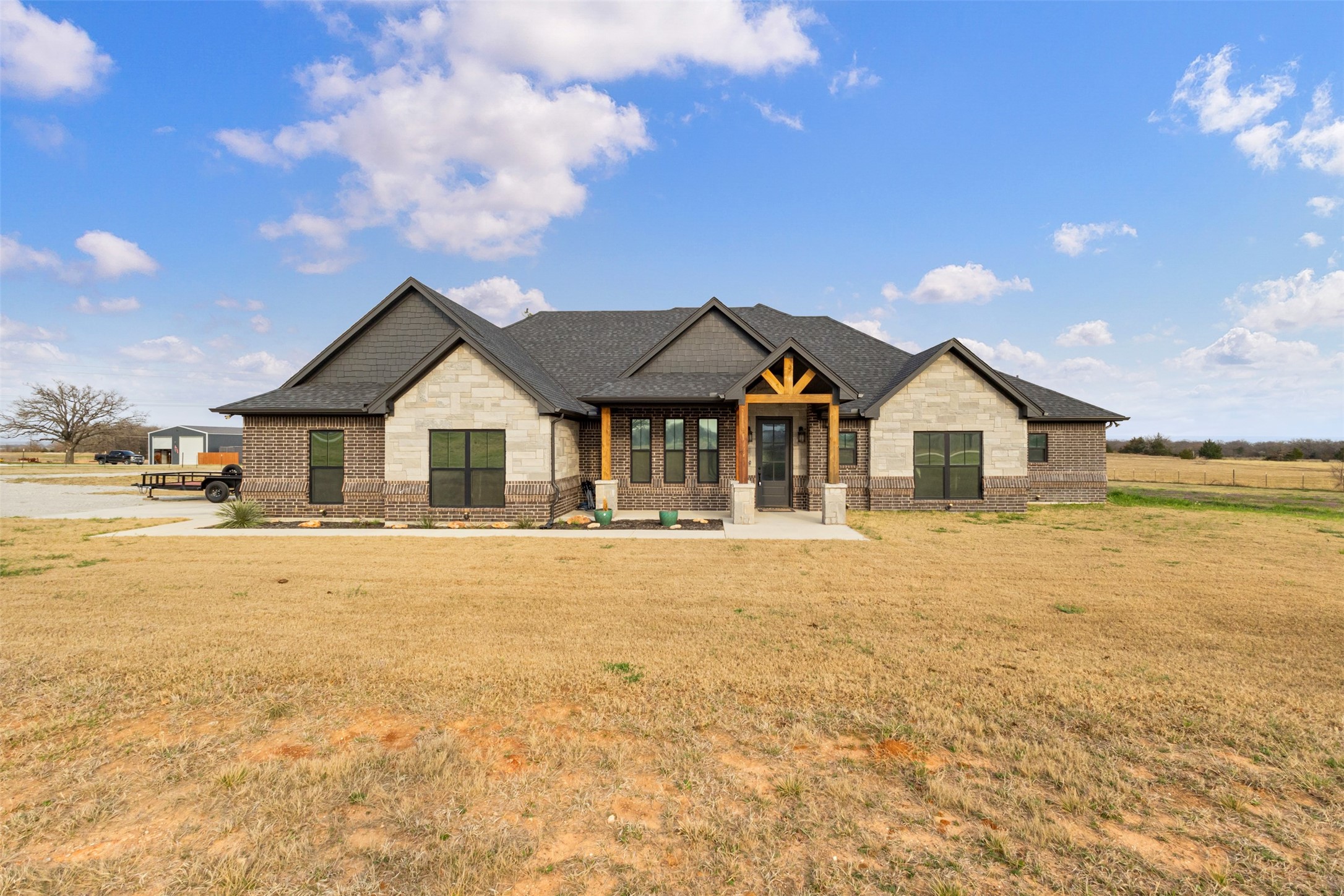 170 Rolling Hills Boulevard Alvord TX 76225