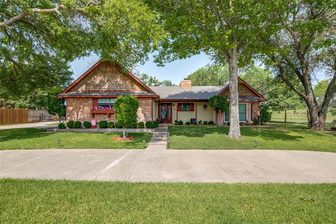 107 Hidden Oaks Drive Hudson Oaks TX 76087