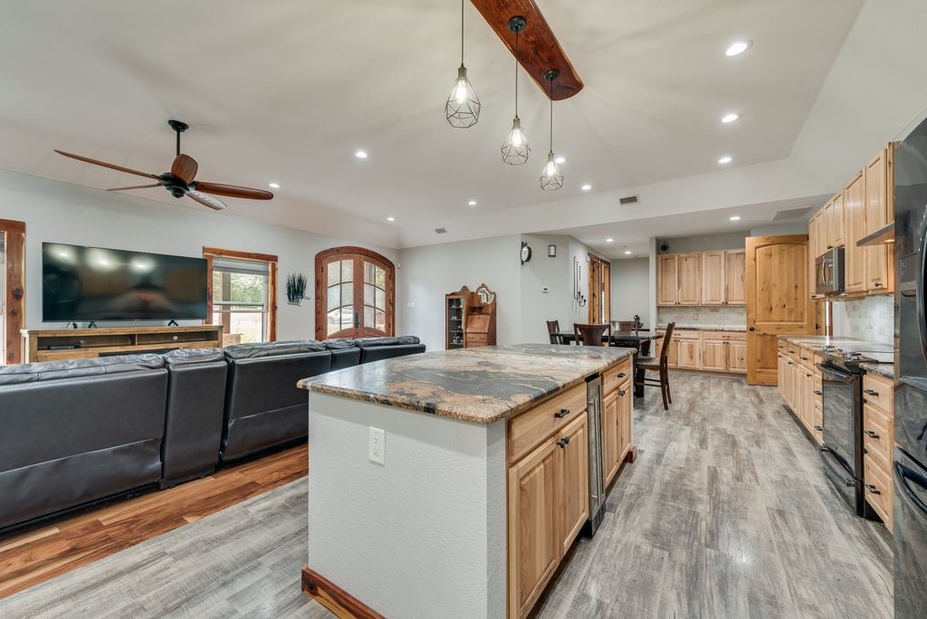 110 Cambridge Drive Streetman TX 75859