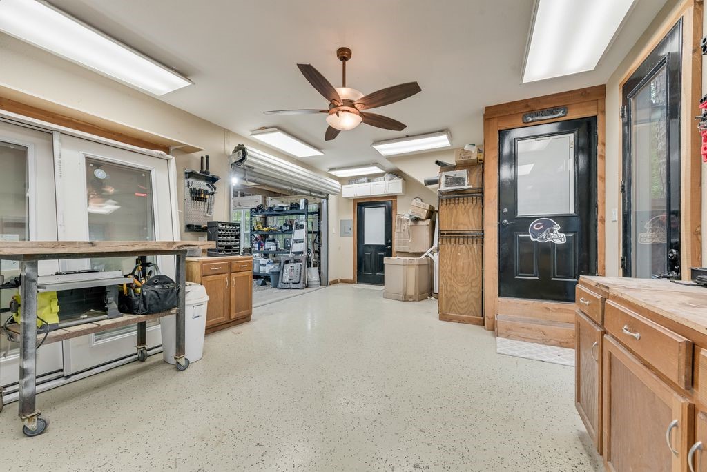 110 Cambridge Drive Streetman TX 75859