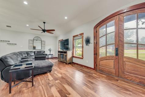 110 Cambridge Drive Streetman TX 75859