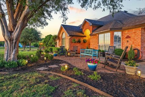 981 County Road 4918 Trenton TX 75490