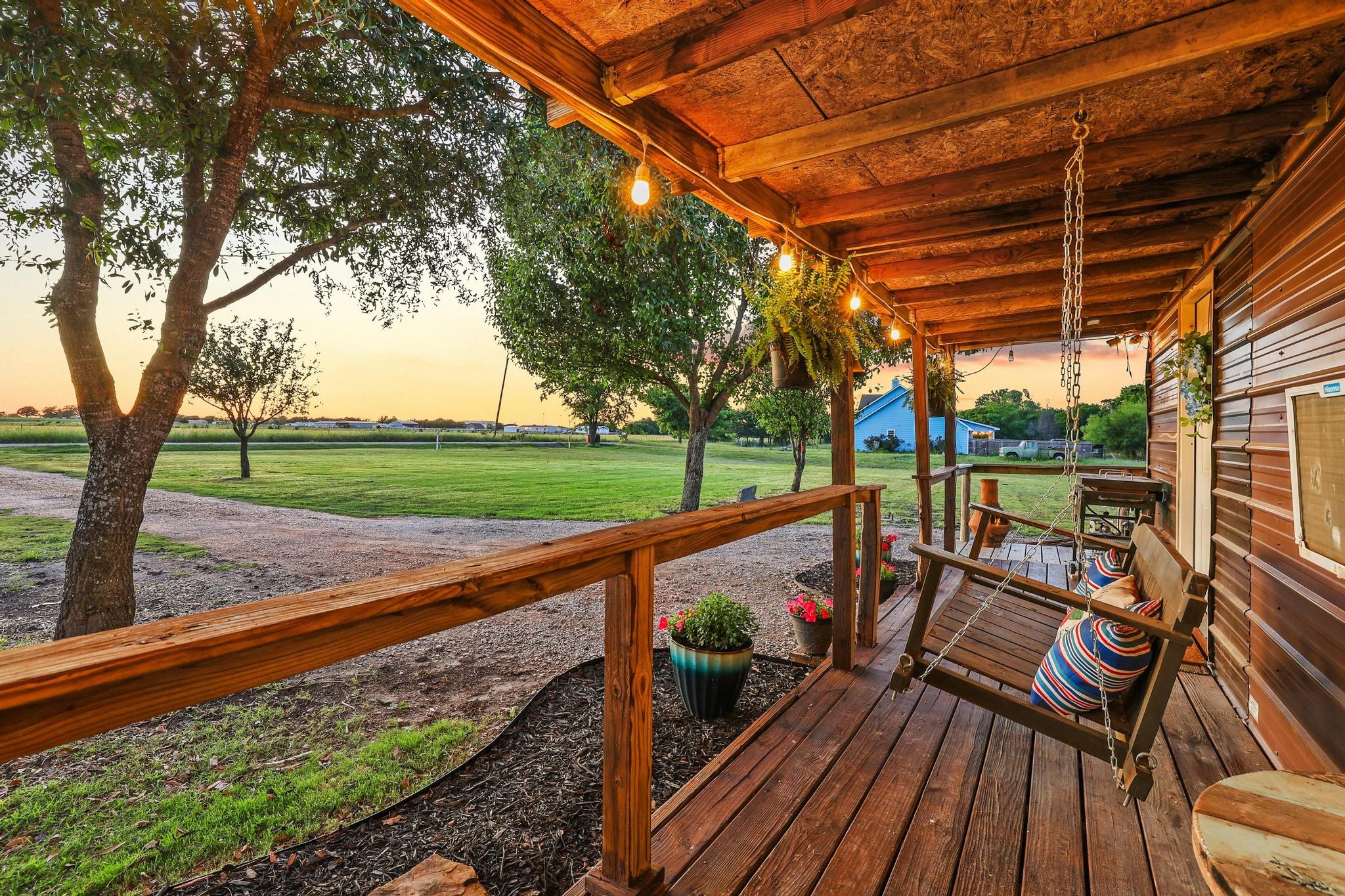 981 County Road 4918 Trenton TX 75490