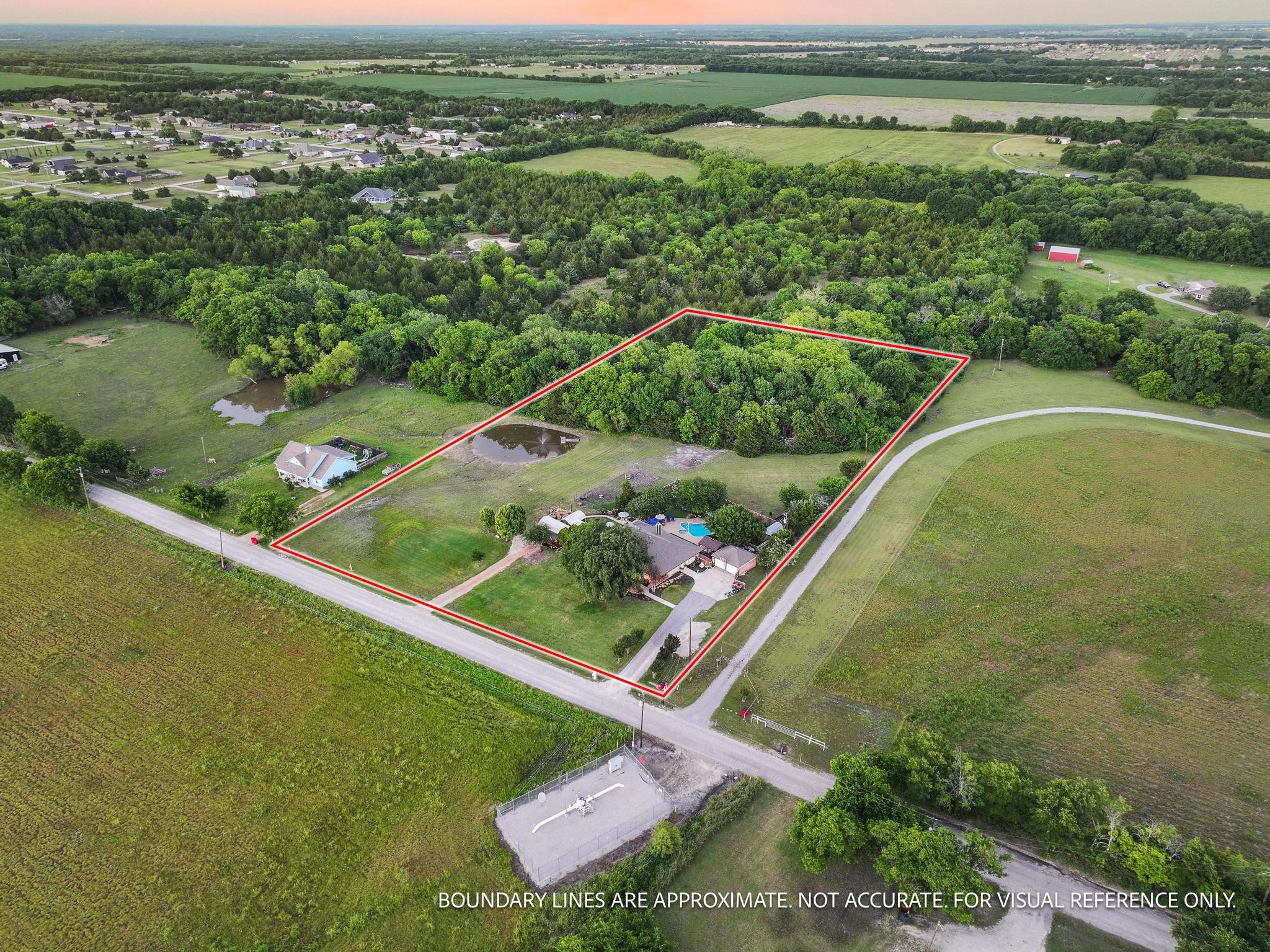 981 County Road 4918 Trenton TX 75490
