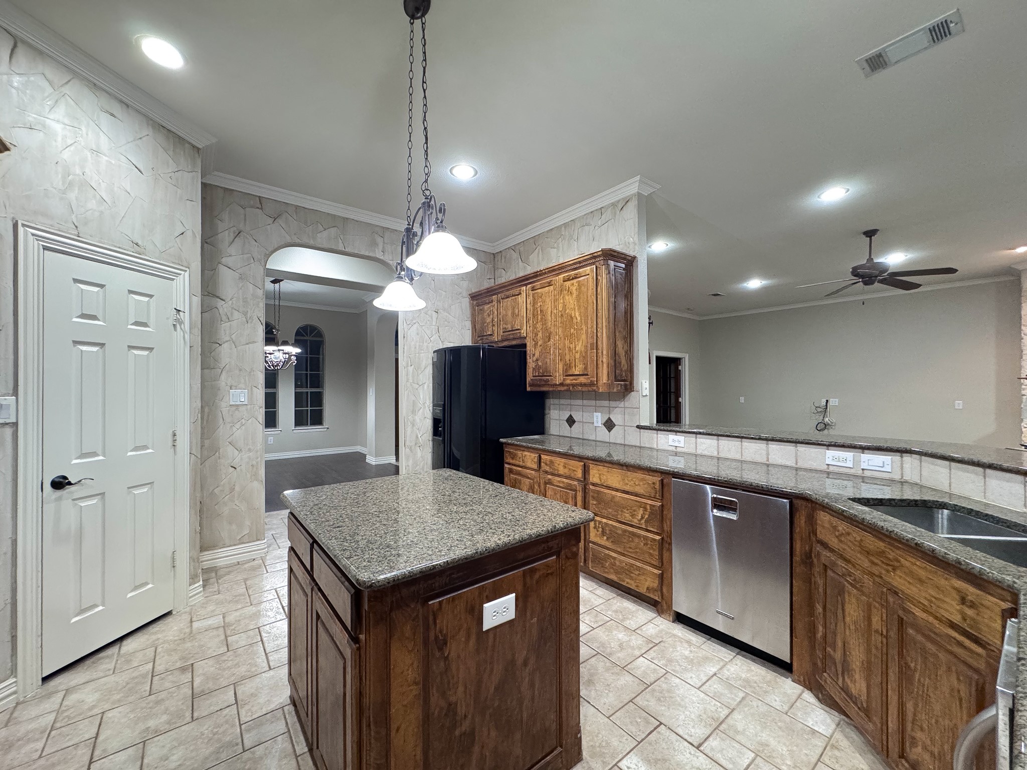 4008 Huron Court Granbury TX 76048