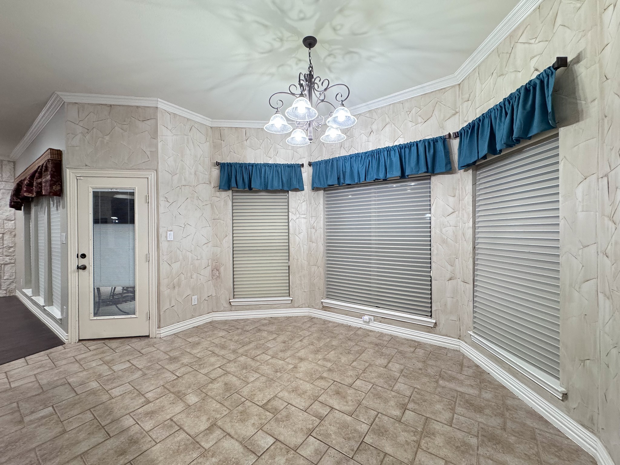 4008 Huron Court Granbury TX 76048