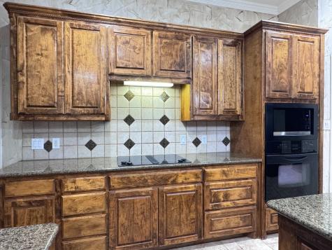4008 Huron Court Granbury TX 76048