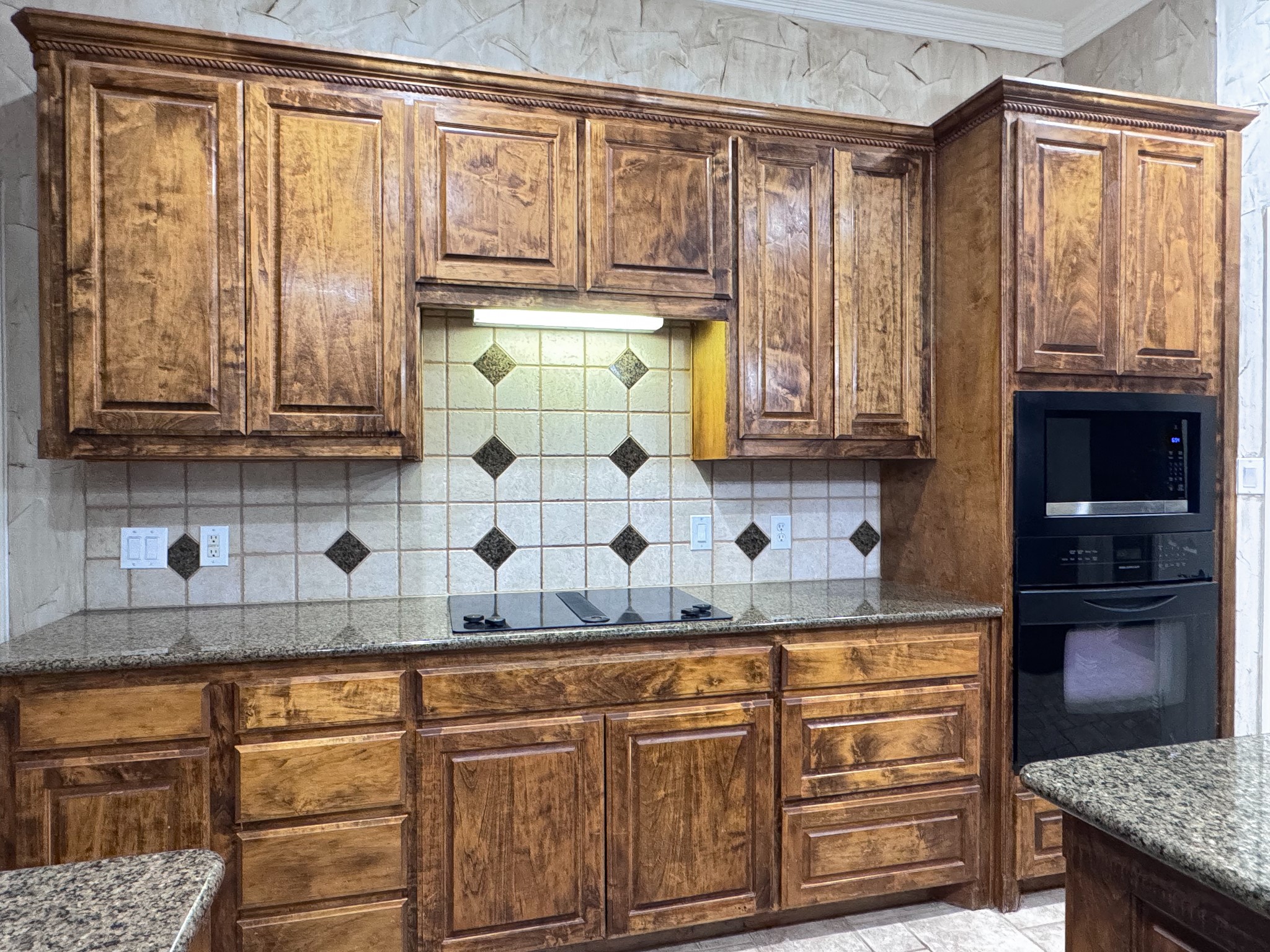 4008 Huron Court Granbury TX 76048