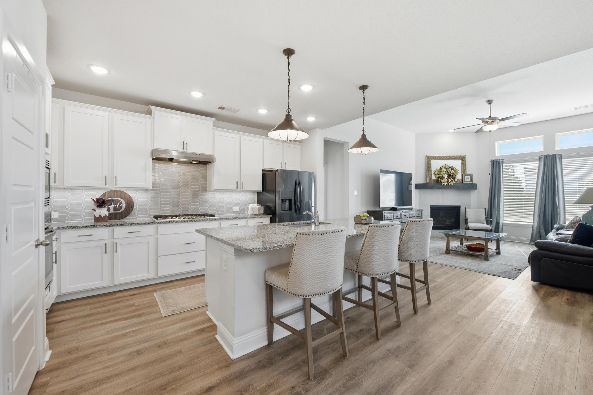 2609 Woodhill Way Northlake TX 76247
