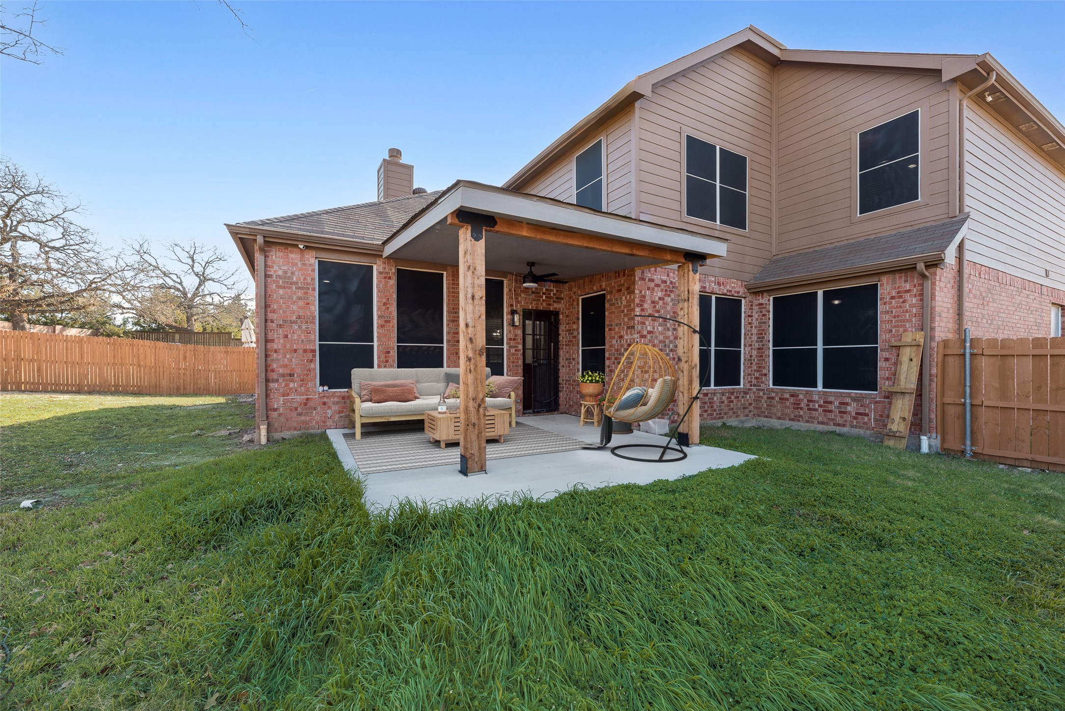 2011 Fair Oaks Circle Corinth TX 76210