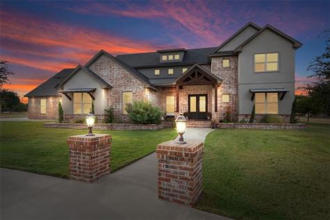 157 Rancho Lorena Drive Lorena TX 76655