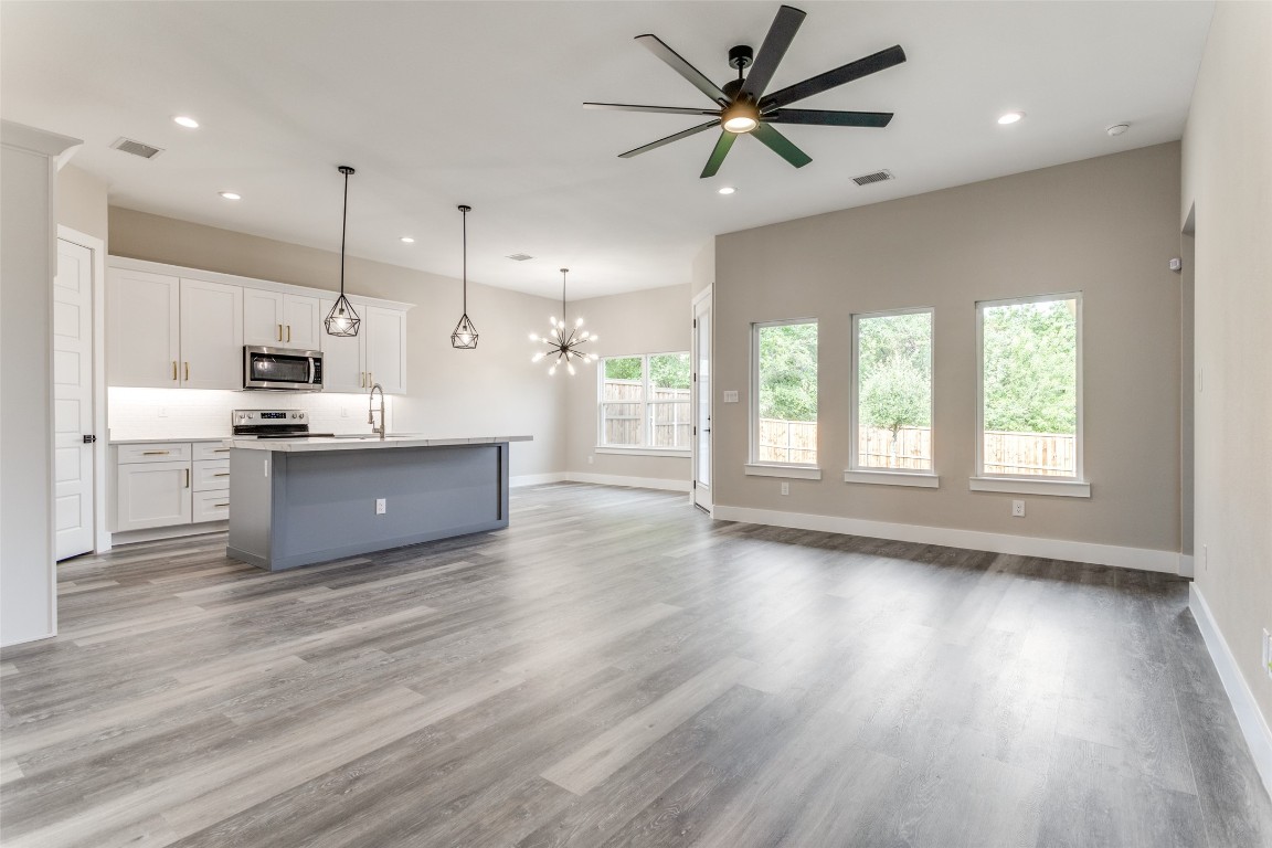 7710 Oak Garden Trail Dallas TX 75232