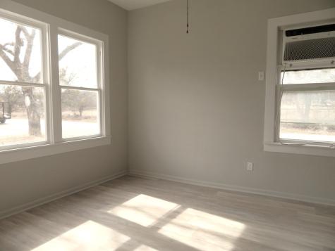 911 W Liveoak Street Coleman TX 76834