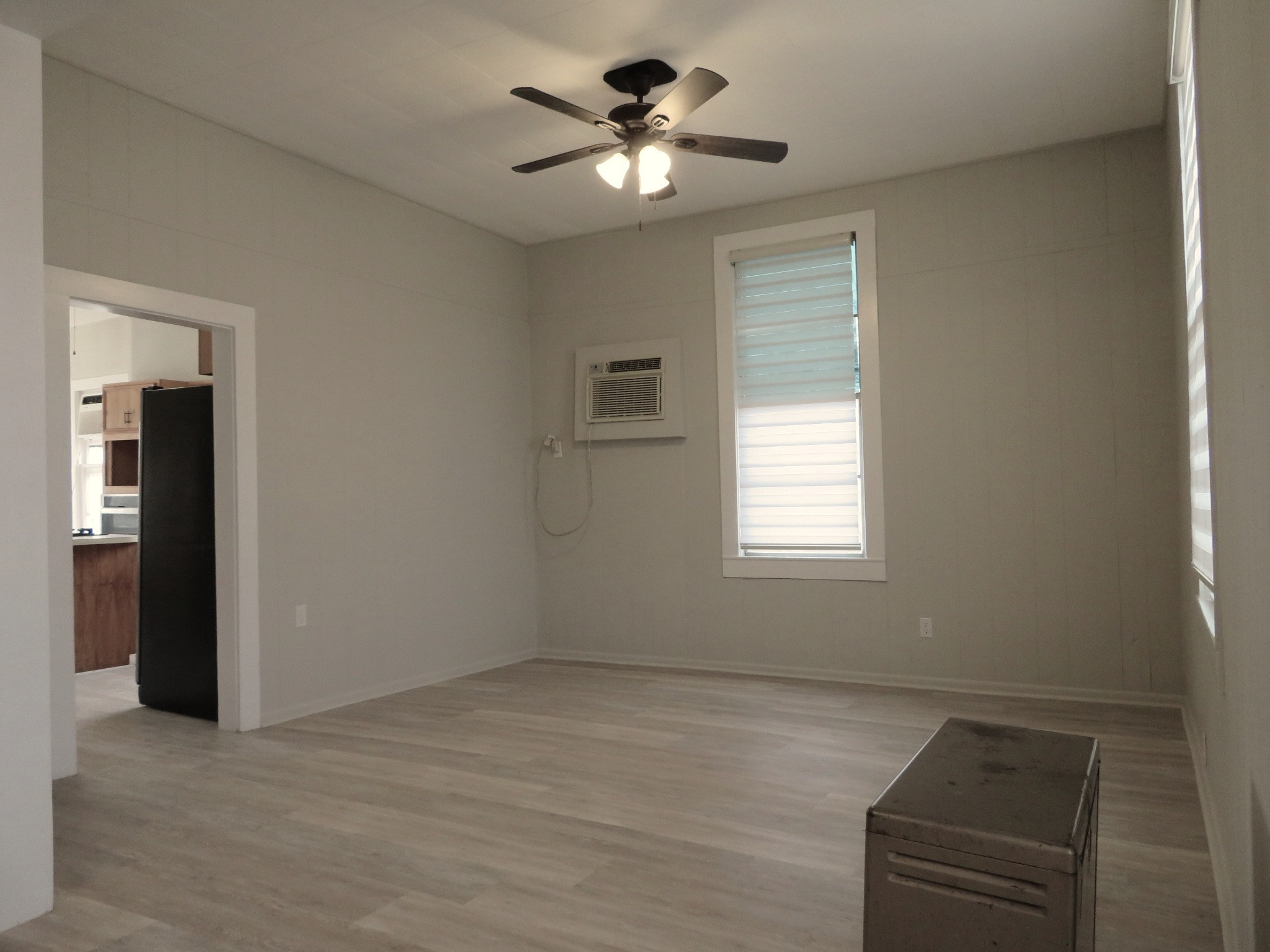 911 W Liveoak Street Coleman TX 76834