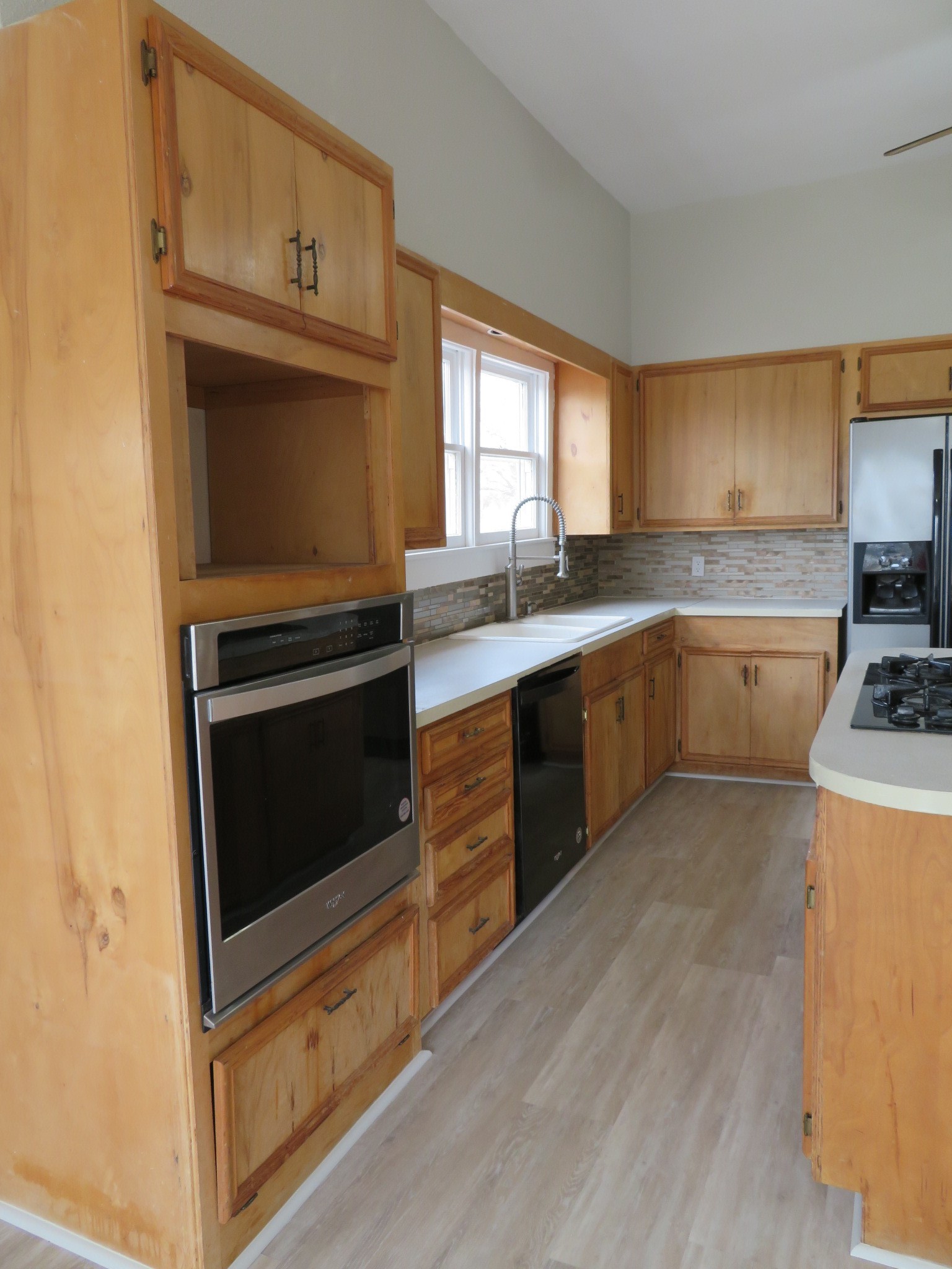 911 W Liveoak Street Coleman TX 76834