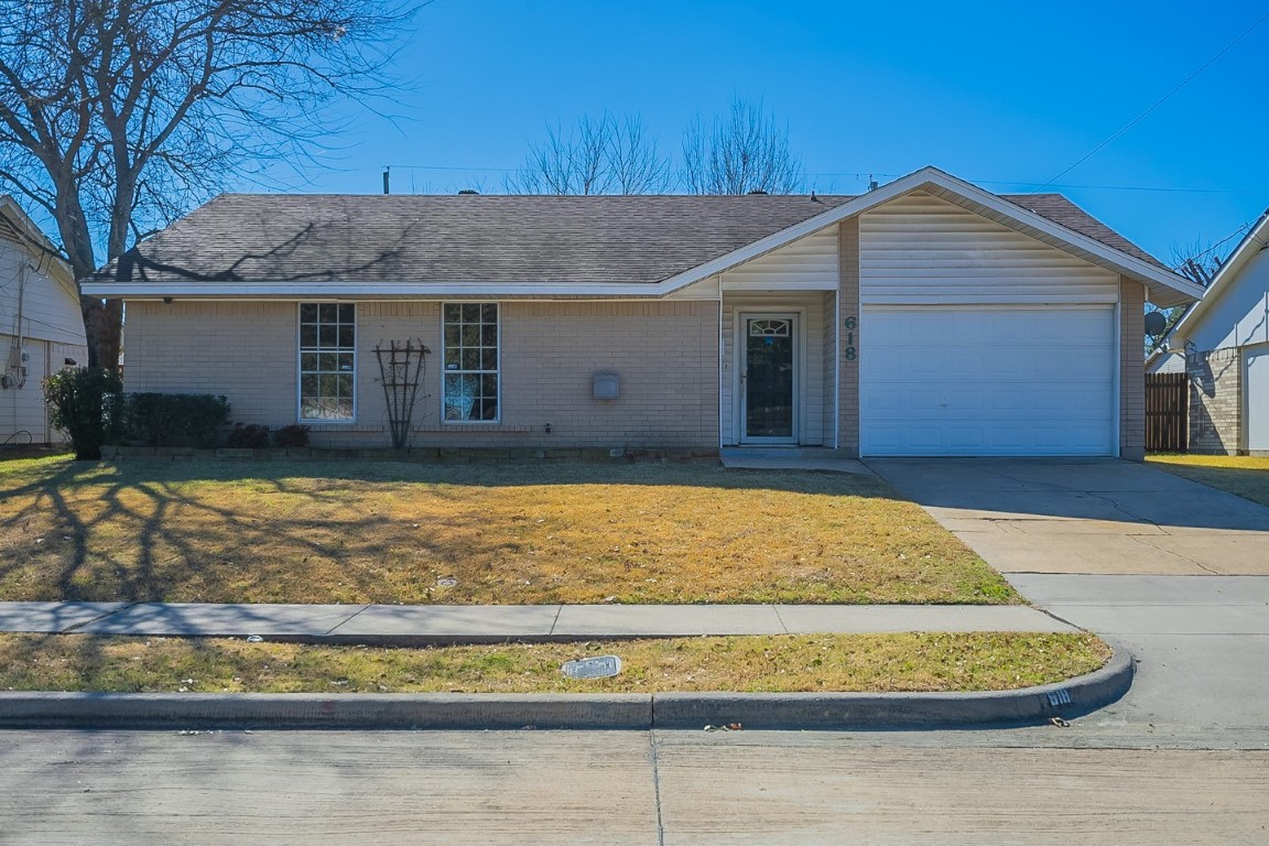 618 Sweetbriar Drive Lewisville TX 75067