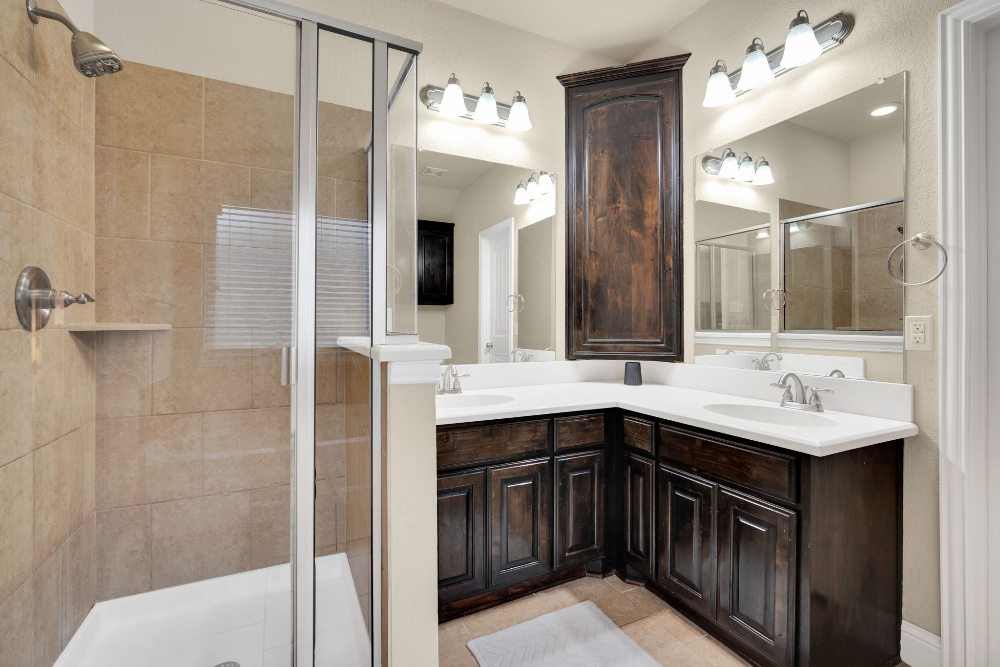 201 Winters Edge Drive Red Oak TX 75154
