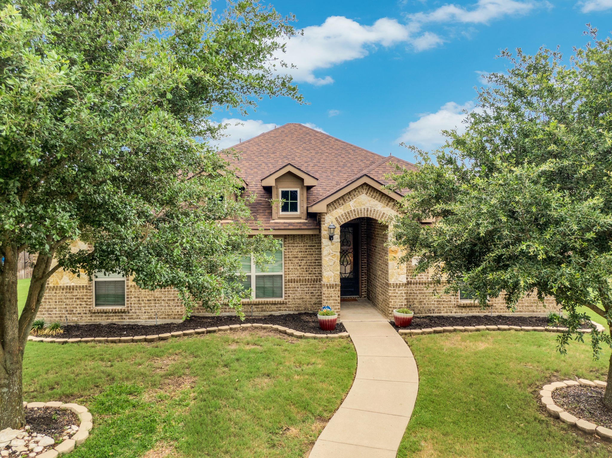 201 Winters Edge Drive Red Oak TX 75154