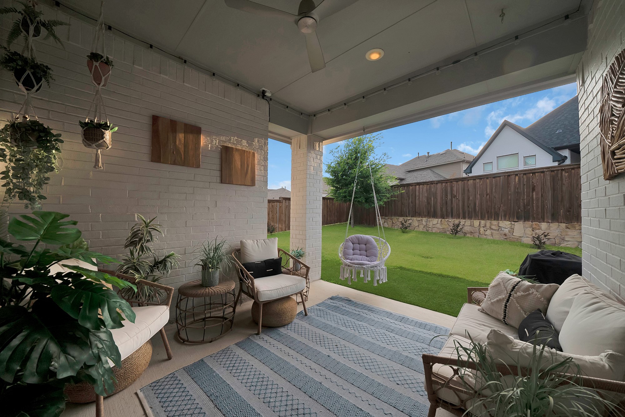 2012 Roundtree Circle E Fort Worth TX 76008