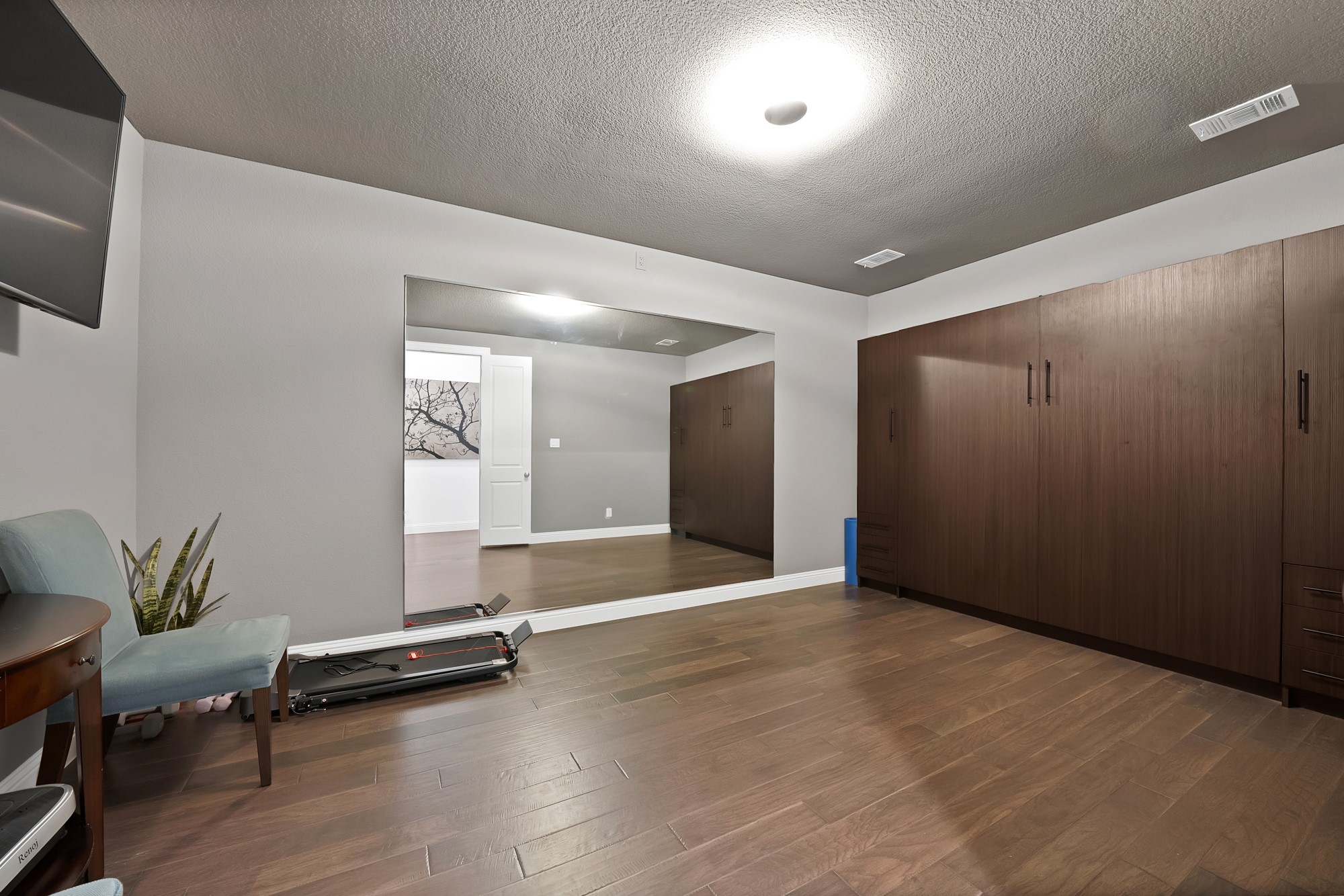 2012 Roundtree Circle E Fort Worth TX 76008