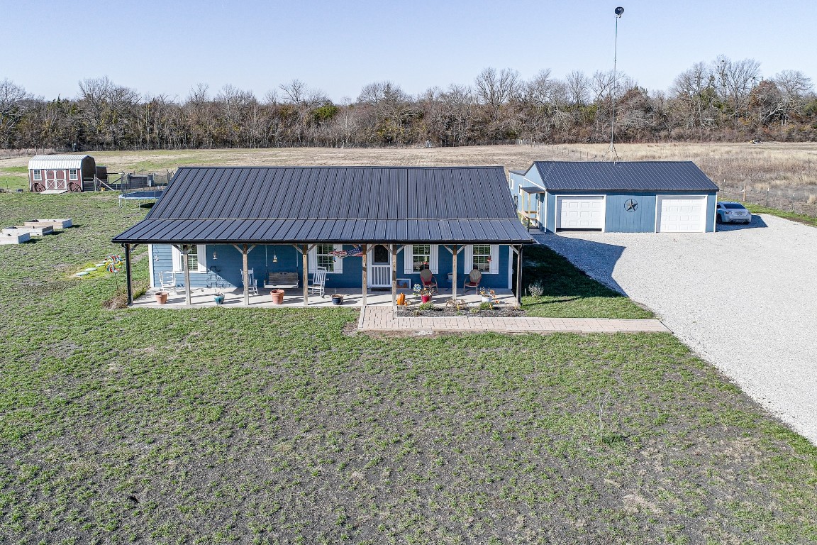 375 County Road 4927 Trenton TX 75490
