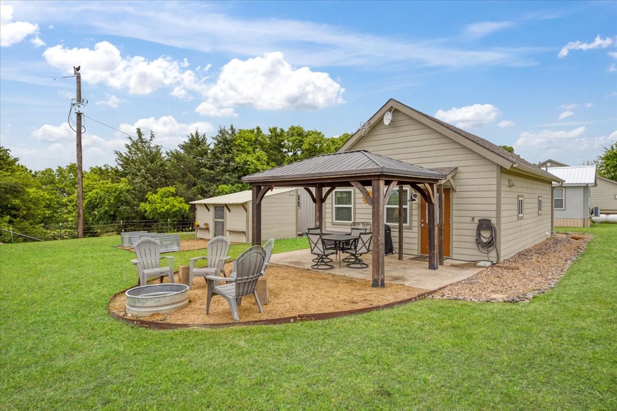 6027 Fm 697 Sherman TX 75090