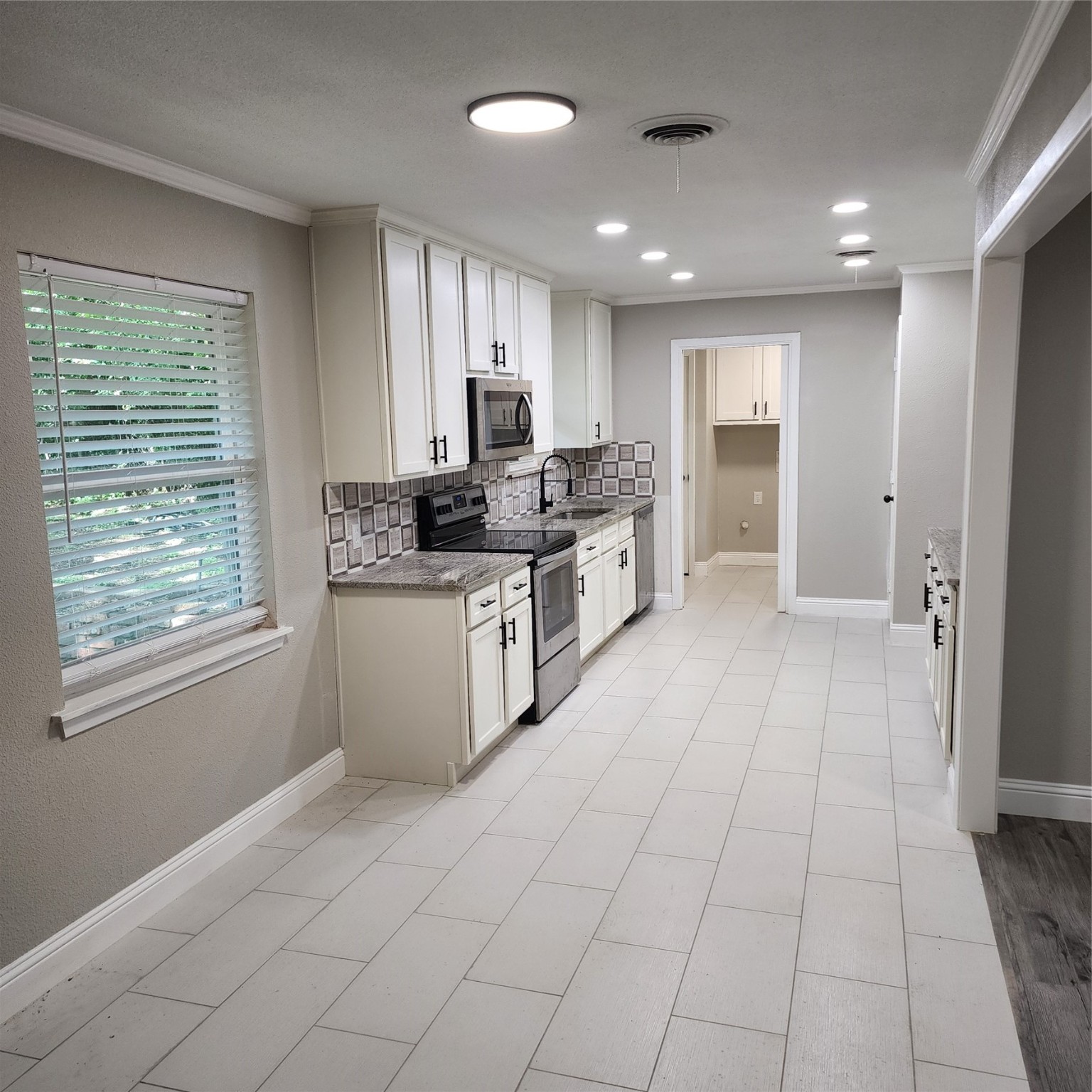 6628 Yolanda Drive Fort Worth TX 76112