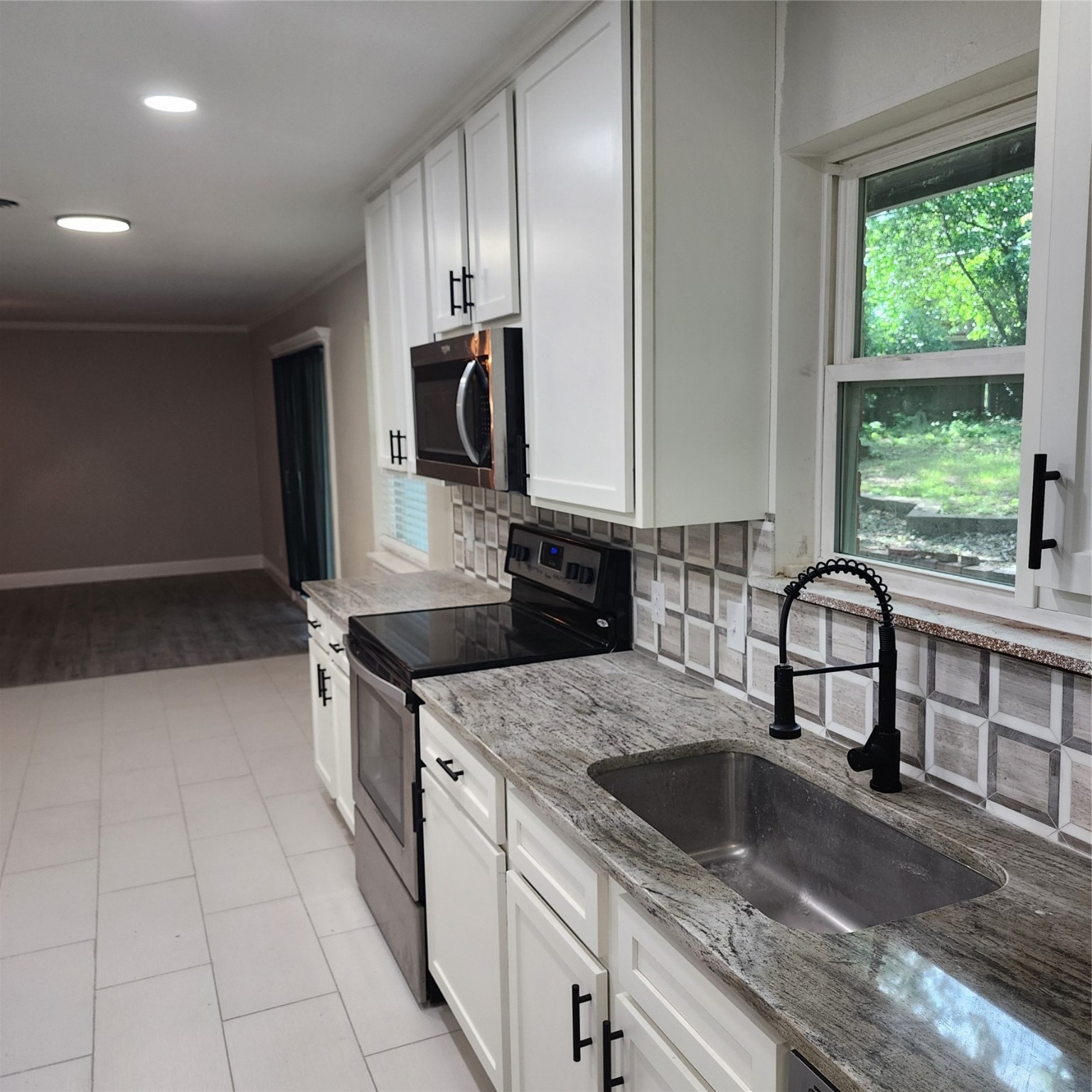 6628 Yolanda Drive Fort Worth TX 76112