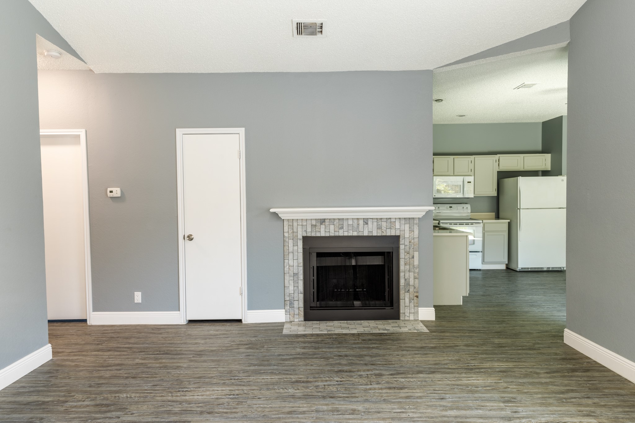 1129 Sandalwood Lane Desoto TX 75115