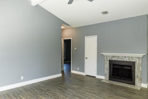 1129 Sandalwood Lane Desoto TX 75115