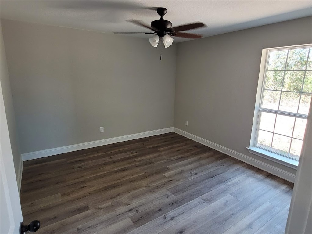 647 Mesquite Tree Road Lacy Lakeview TX 76705
