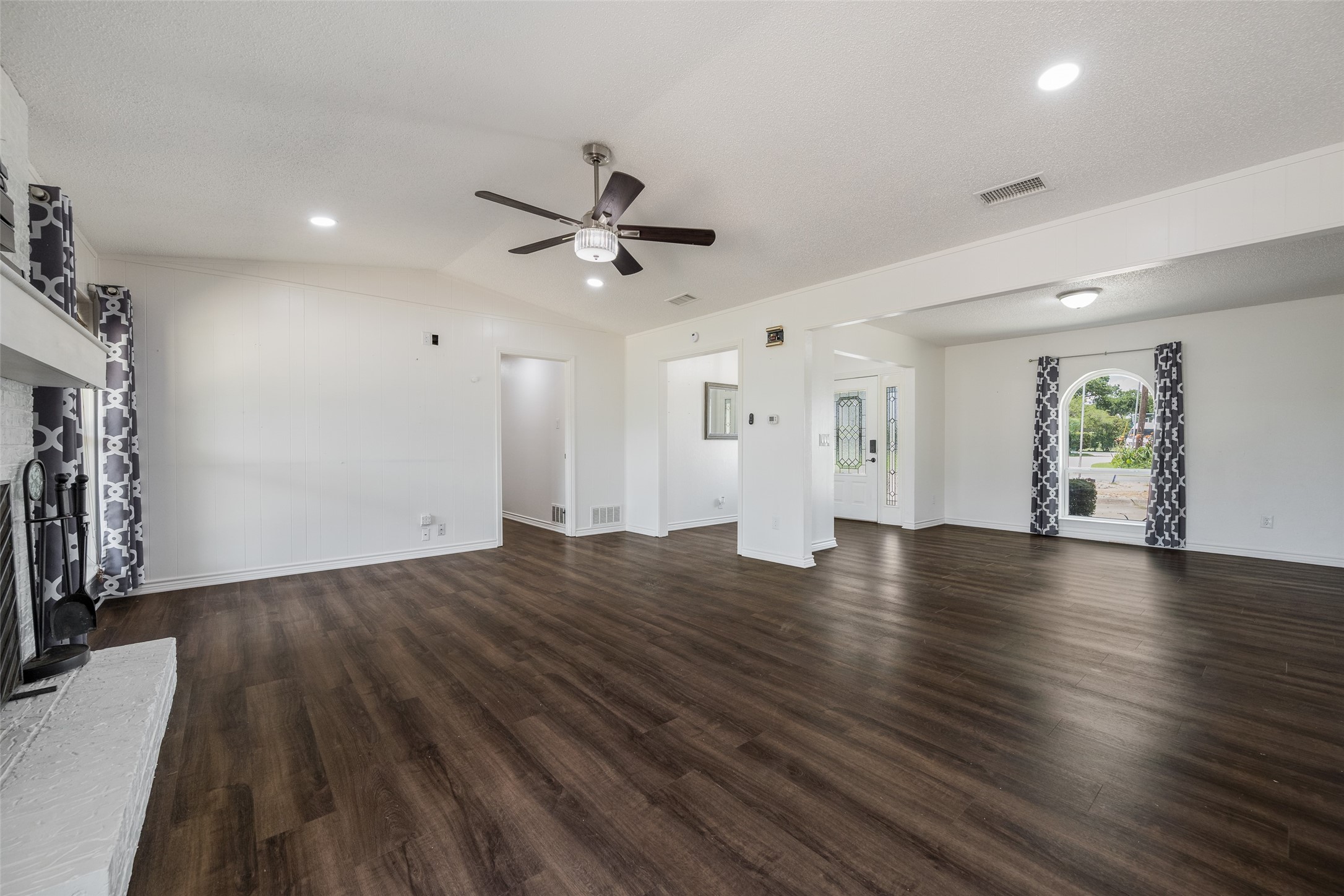 18341 Shore Drive Kemp TX 75143