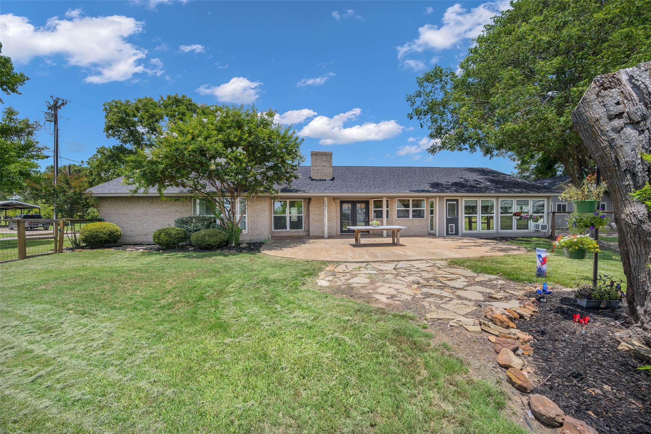 18341 Shore Drive Kemp TX 75143