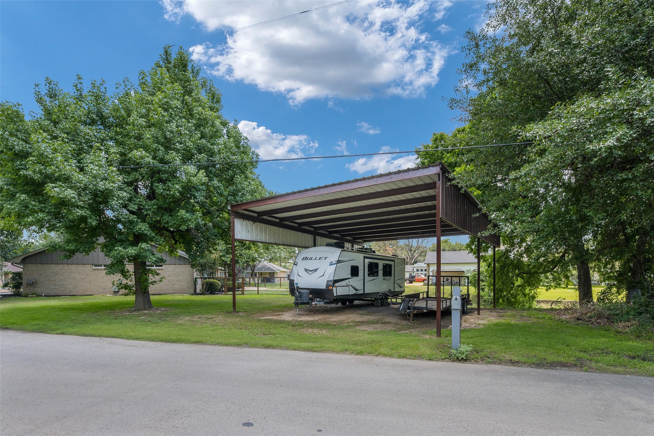 18341 Shore Drive Kemp TX 75143