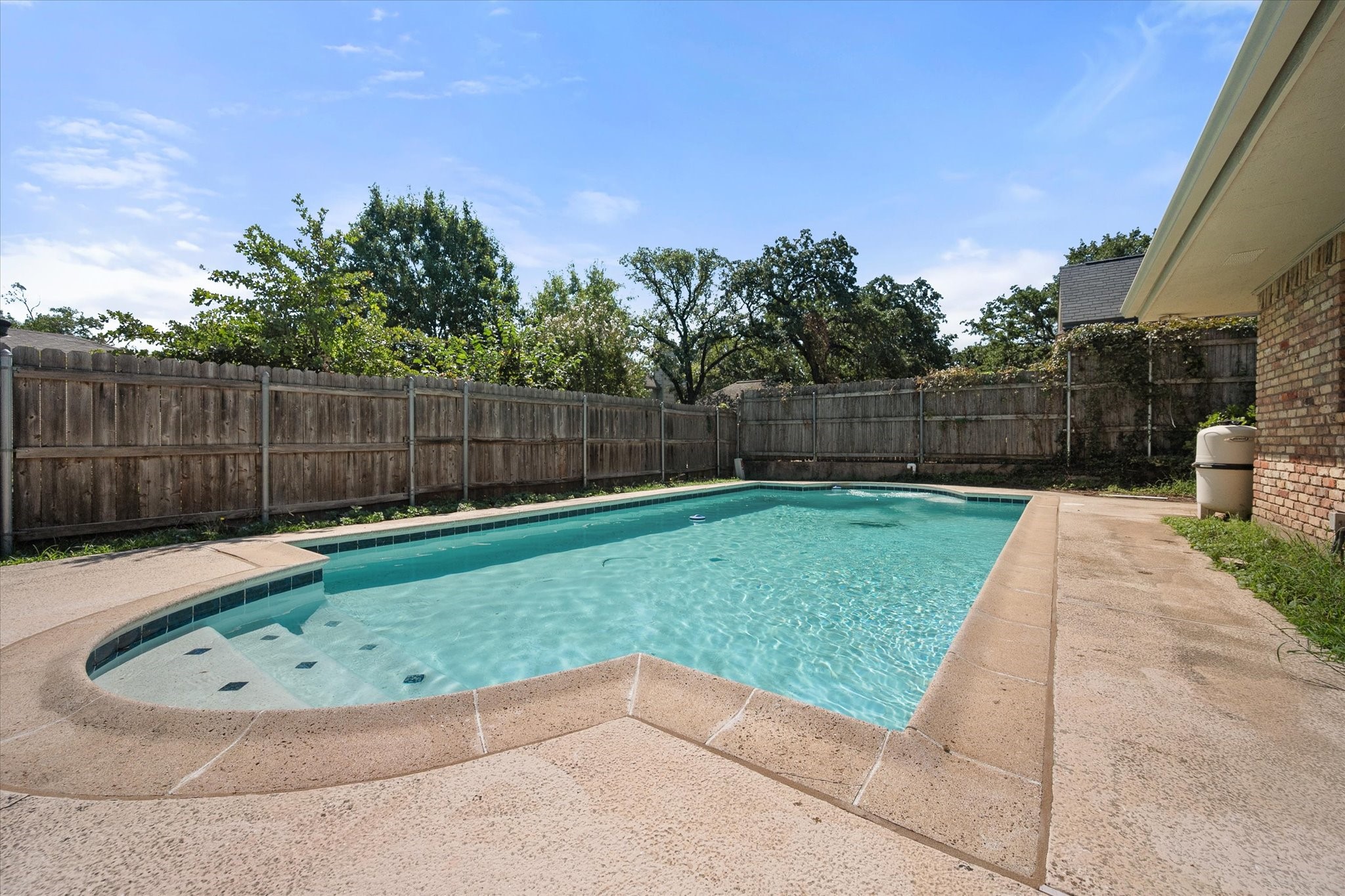 1801 High Vista Court Fort Worth TX 76112