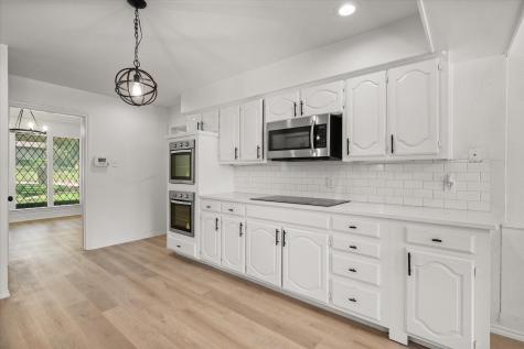 1801 High Vista Court Fort Worth TX 76112