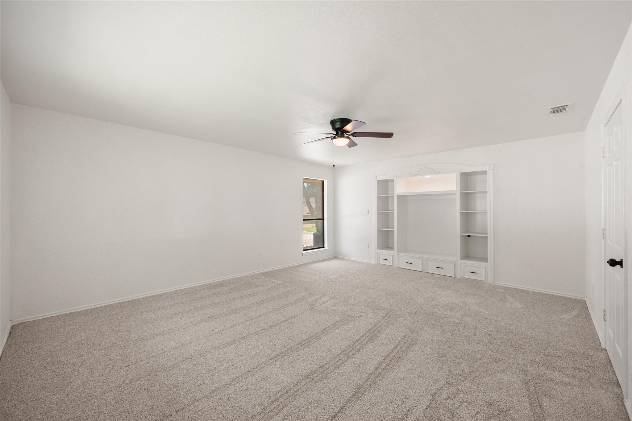 1801 High Vista Court Fort Worth TX 76112