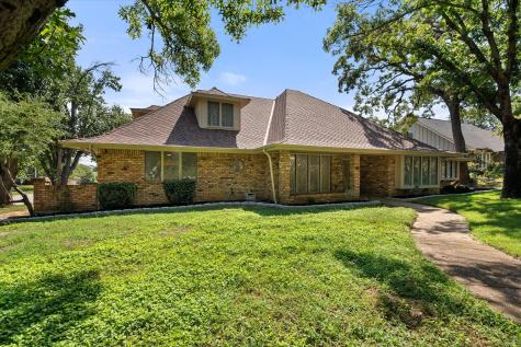 1801 High Vista Court Fort Worth TX 76112