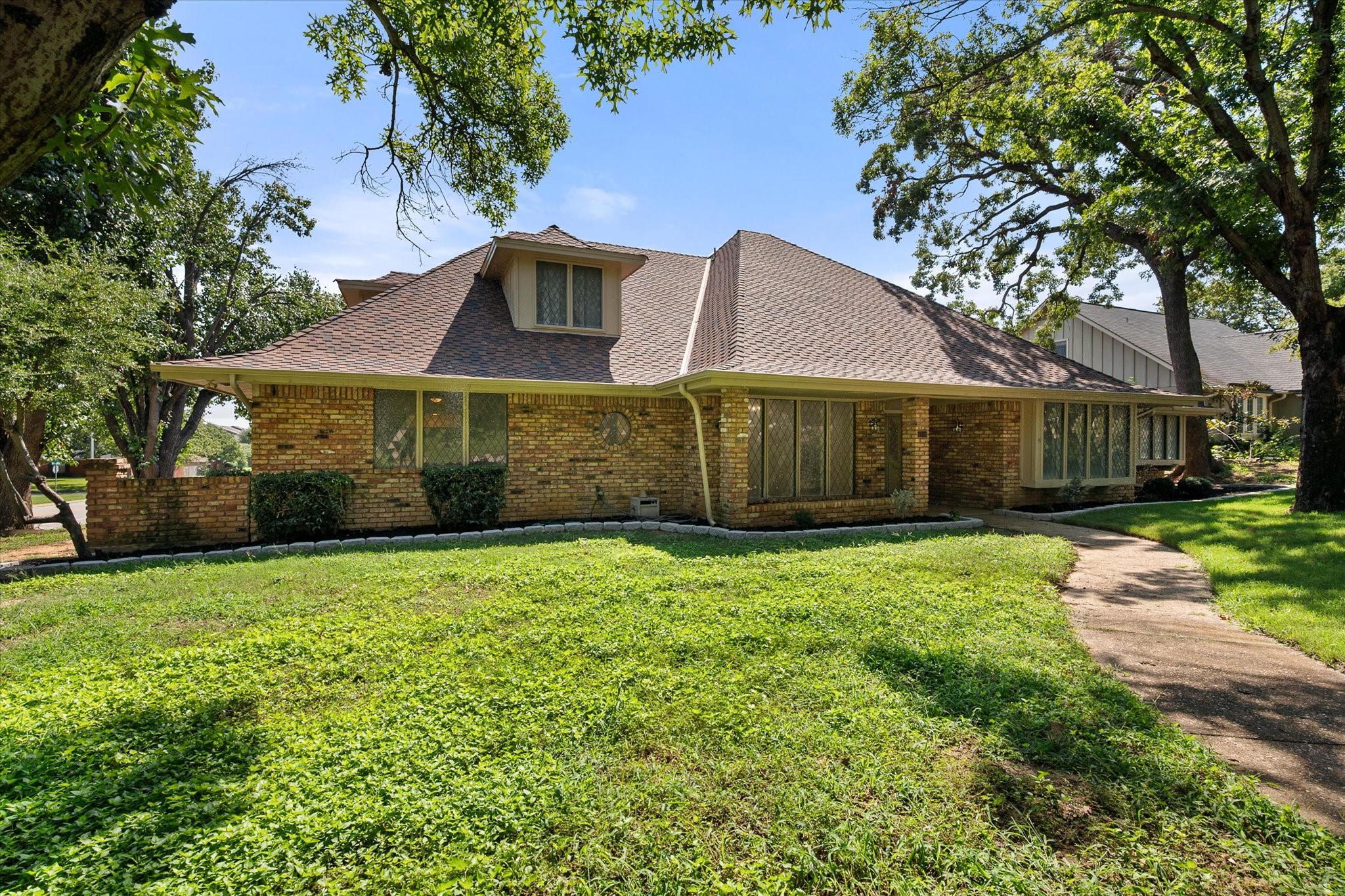 1801 High Vista Court Fort Worth TX 76112