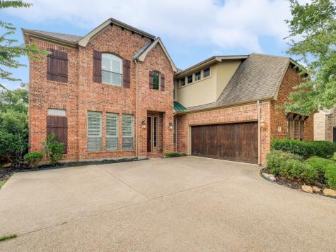2401 Laguna Lane Arlington TX 76012