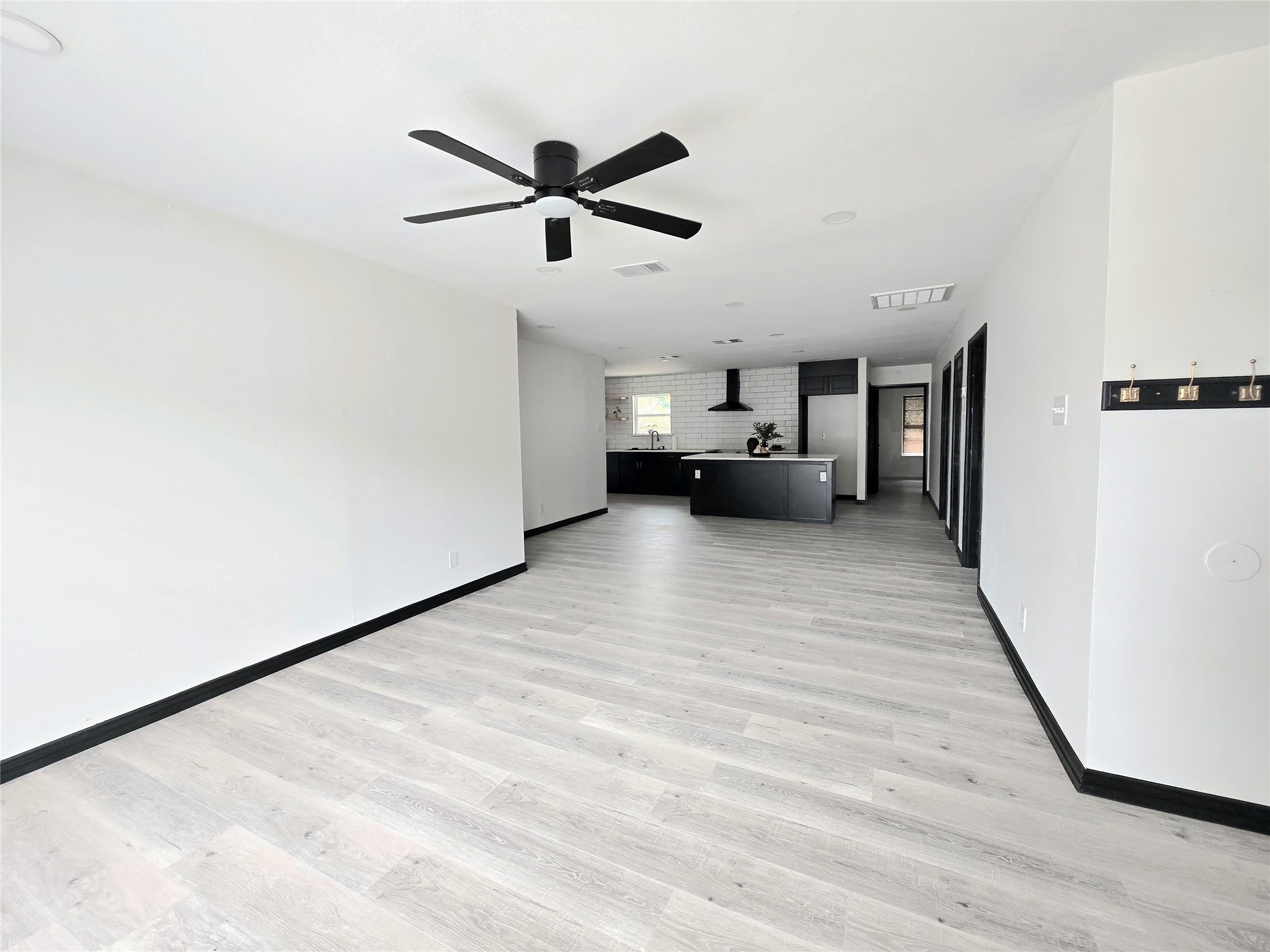 2953 Bay Oaks Drive Dallas TX 75229